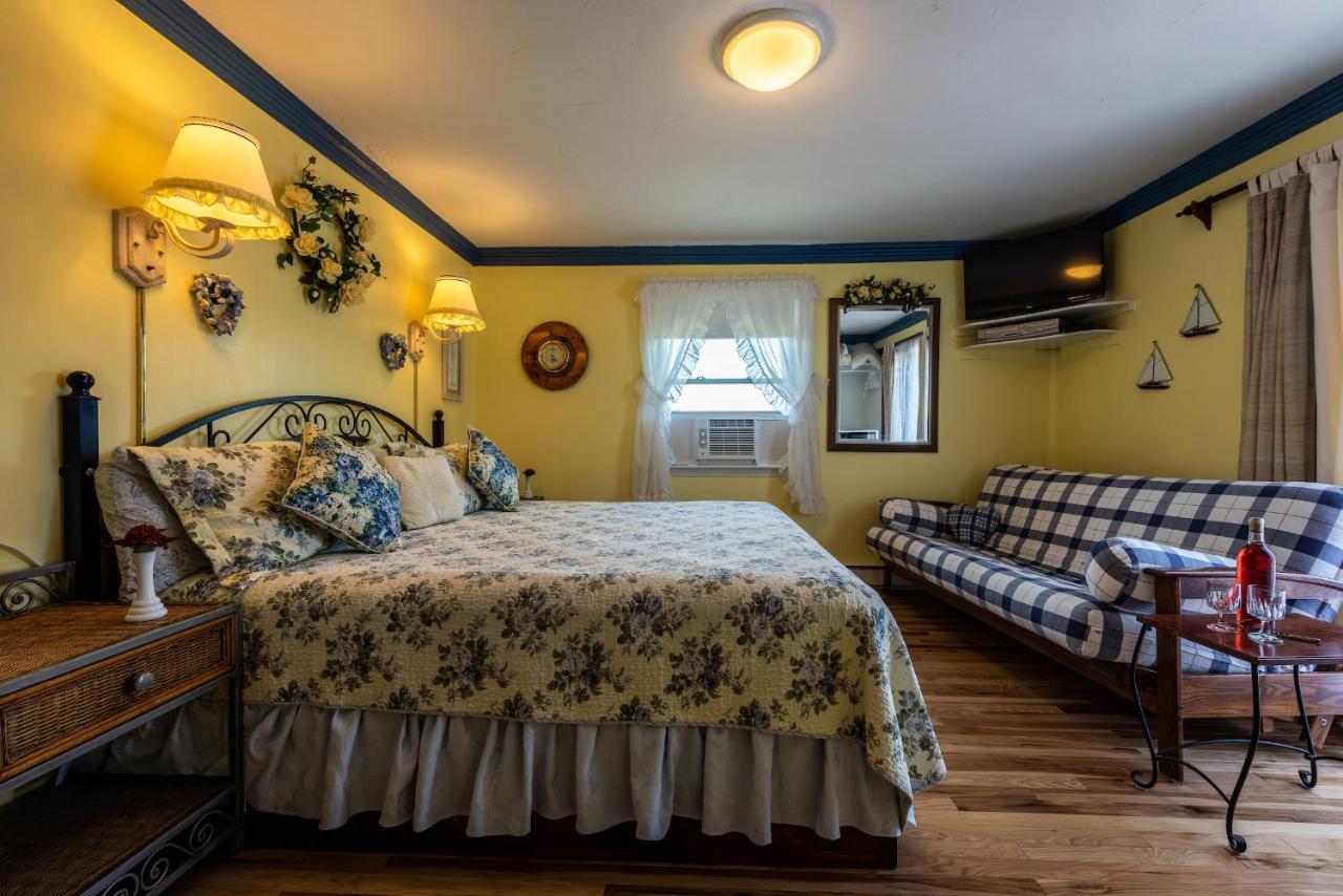 A Cape Cod Ocean Manor Inn Hyannis Extérieur photo