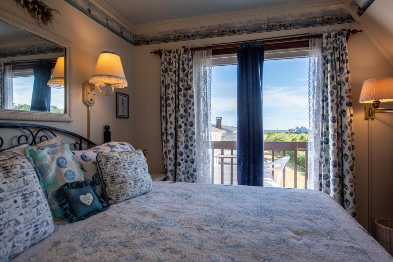 A Cape Cod Ocean Manor Inn Hyannis Extérieur photo